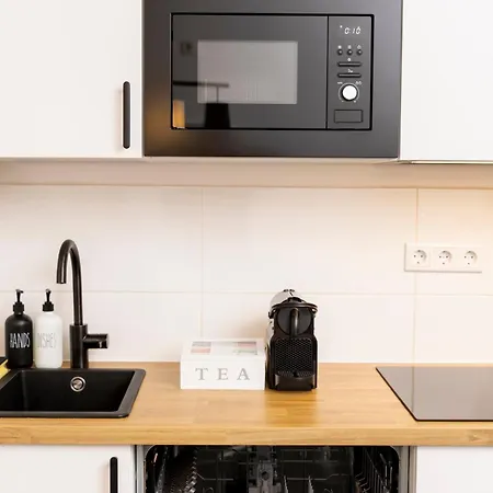 Olive - 2x Kingsize Betten - Sehr Zentral Διαμέρισμα Λεβερκούζεν