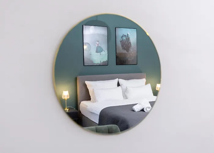 Olive - 2x Kingsize Betten - Sehr Zentral * Leverkusen